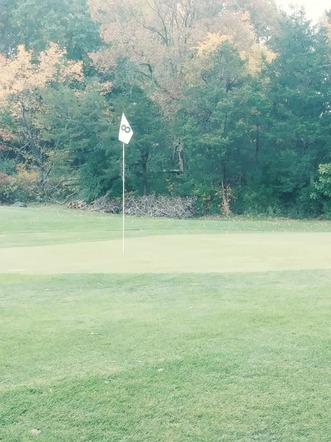 Meadowgreens Golf Course photo