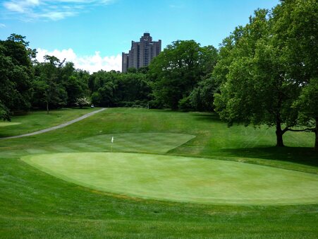 Mosholu Golf Course photo