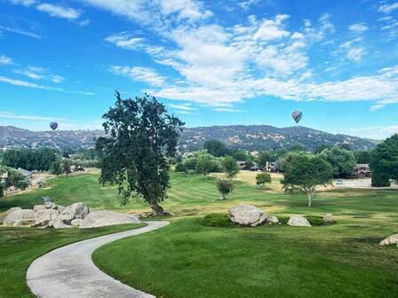 Oak Tree Golf Course photo